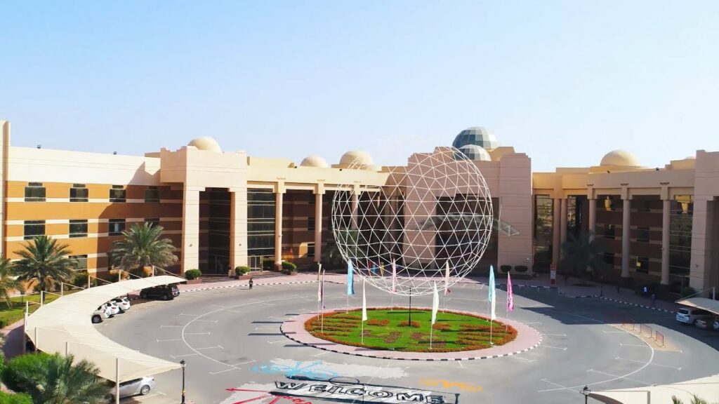 أسعار جامعة أبو ظبي للوافدين