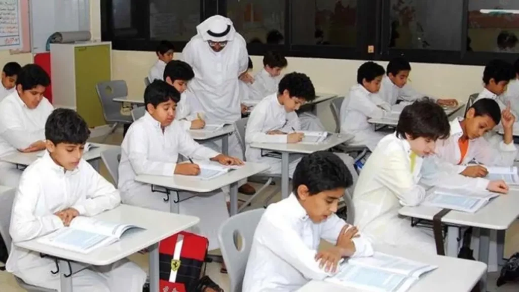 التعليم السعودي يبشر الطلاب بإجازة لأسبوعين بداية من هذا الموعد