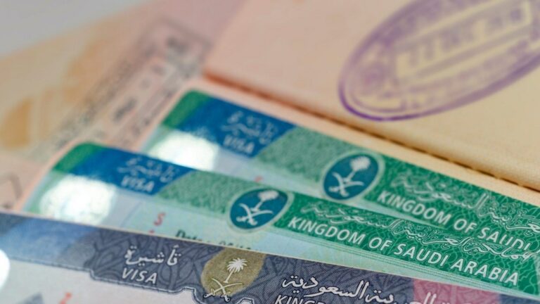 شروط الحصول على تأشيرة السياحة السعودية الجديدة